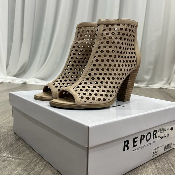 REPORT Ronan Faux Leather Ankle Bootie - Picture 2 of 7